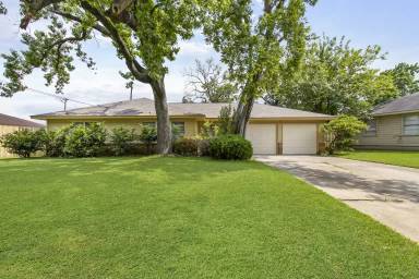 Main picture of 13226 Rockglen St