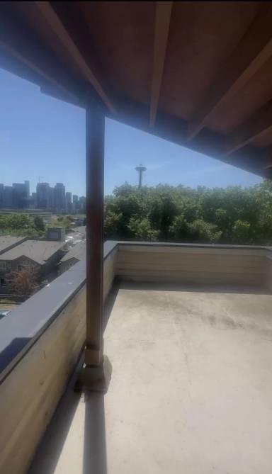 Main picture of 362 Aloha St