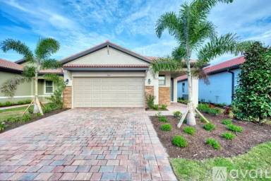 Main picture of 244 Teramo Way