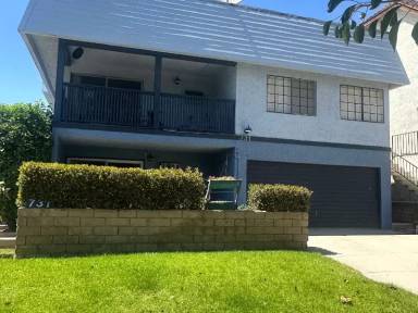 Main picture of 731 E Tujunga Ave