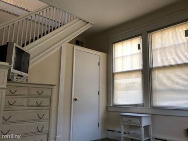 Main picture of 4628 Howe Ave