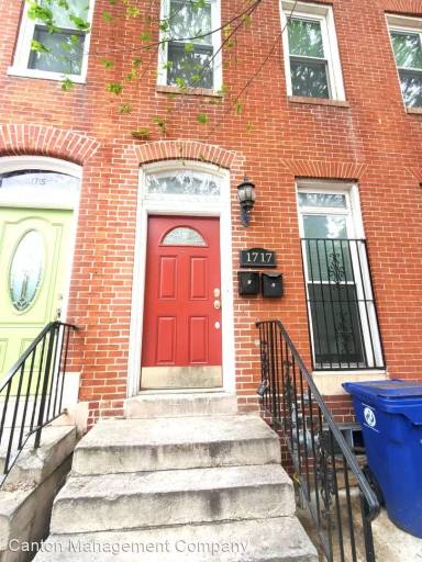 Main picture of 1717 W Lombard St
