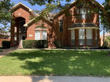 Main picture of 8809 Bayshore Ln