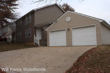 Main picture of 137 N Ryans Way