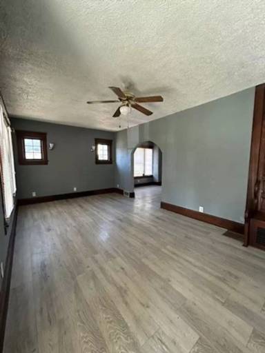 Main picture of 1329 Oxford Ave NW