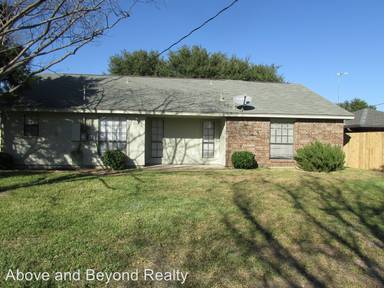 Main picture of 102 Sidney Dr