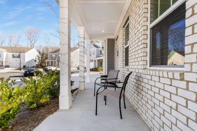 Main picture of 4690 Bramblett Grove Pl