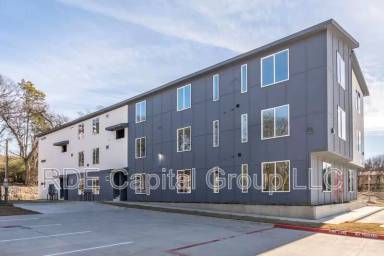 Main picture of 948 Corinth St