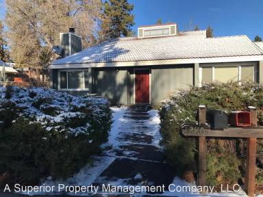 Main picture of 1280 NE Noe St