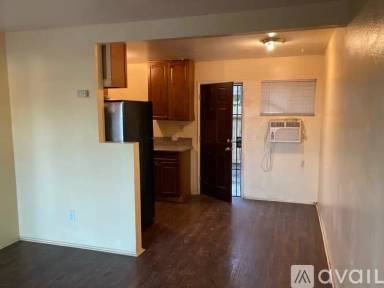 Main picture of 201 N Valley View Dr