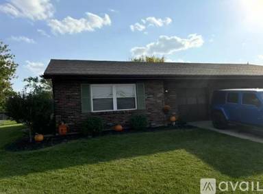 Main picture of 4004 Woodridge Dr