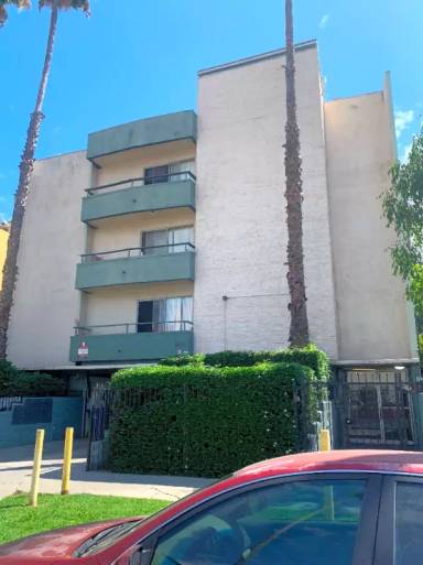 Main picture of 946 Arapahoe St