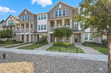 Main picture of 3704 Pelican Rest Way