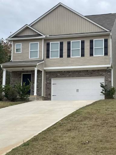 Main picture of 120 Oakbrook Ln