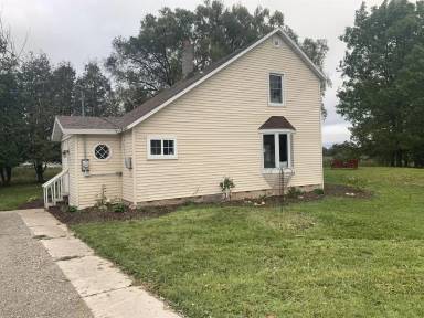 Main picture of 5768 State Highway M35