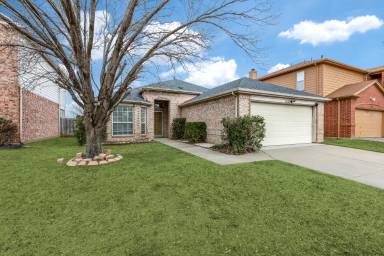 Main picture of 3320 Raleigh Dr