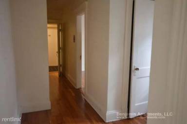 Main picture of 1147 Commonwealth Ave