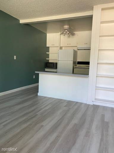 Main picture of Vista Capri Apartments