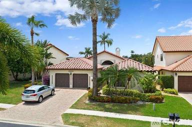Main picture of 22592 Esplanada Cir W