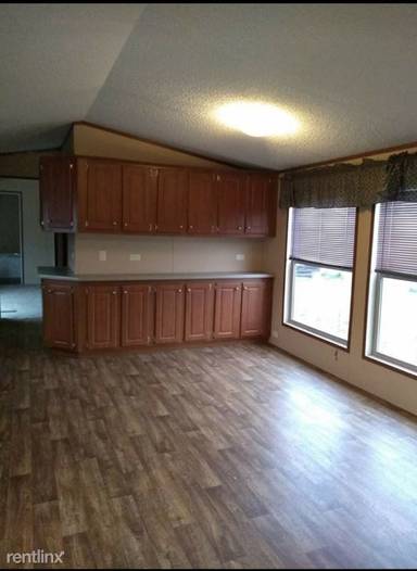 Main picture of Gulf Stream Manor MHC