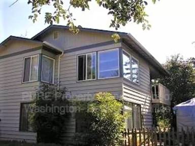 Main picture of 2628 West St