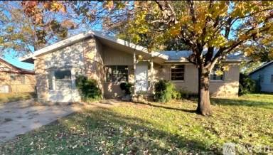 Main picture of 1006 Forest Ridge Dr