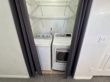Main picture of 128 N 4275 W