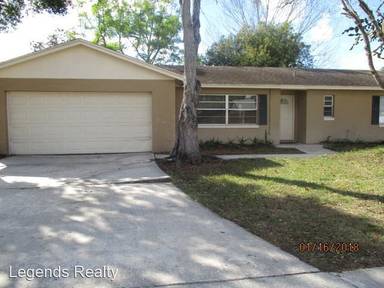 Main picture of 142 Hidden Lake Dr