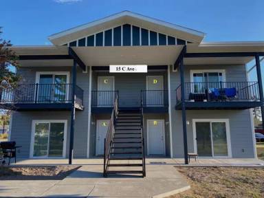 Main picture of 15 C Ave