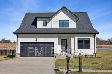 Main picture of 700 Jersey Dr