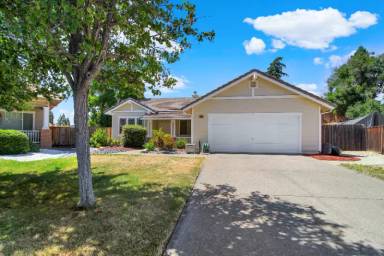 Main picture of 2316 Reindeer Ct
