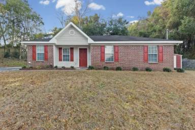 Main picture of 2647 Weems Dr