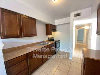 Main picture of 6810 Trail Lake Dr
