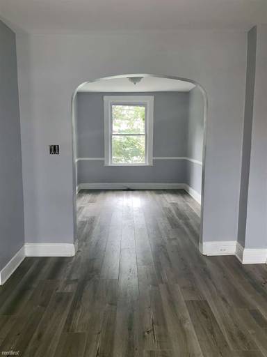 Main picture of 3216 Elmley Ave