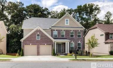 Main picture of 3265 Trowbridge Dr