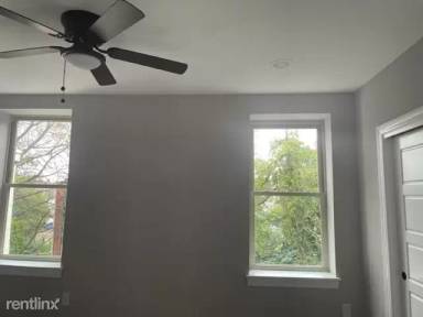 Main picture of 4139 W Girard Ave