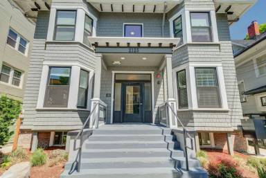 Main picture of 2125 NW Flanders St
