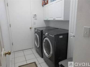 Main picture of 10605 Weybridge Dr
