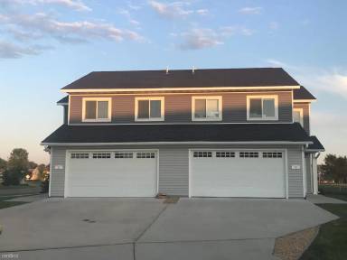 Main picture of Pleasantview Townhomes