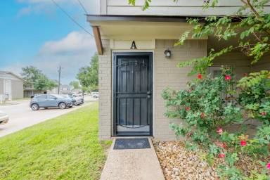 Main picture of 1404 Summit St