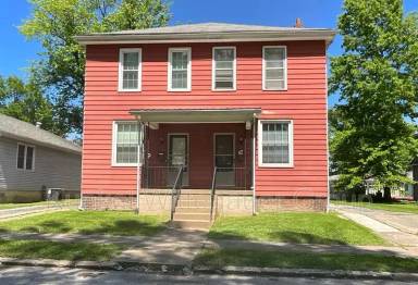 Main picture of 122 N Michigan Ave