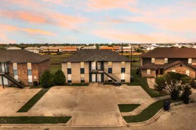 Main picture of 1105 Horizon Dr