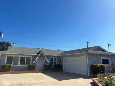Main picture of 1670 Cardigan Ave