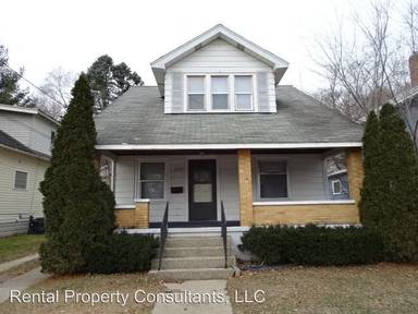 Main picture of 1405 Escott Ave NW