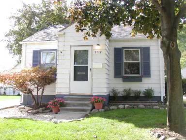 Main picture of 117 N Alexander Ave