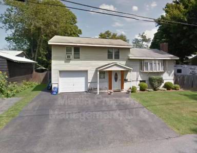 Main picture of 6 Lenox Ave