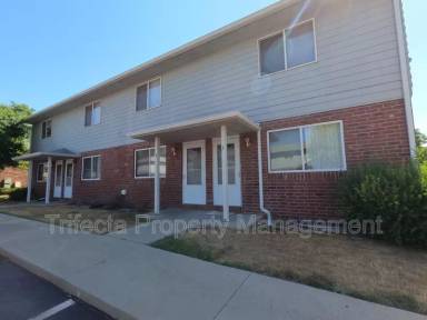 Main picture of 2121 35th Avenue* - 3