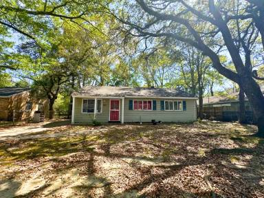 Main picture of 3051 Westgate St