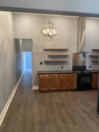 Main picture of 2211 King St