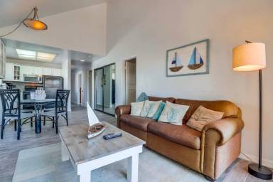 Main picture of 824 Island Ct